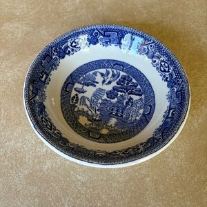 Blue Vintage Willow Blue and White Dinnerware Small Bowl